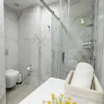 Talkabout - Spacious 48 Sqm - 3' To Metro - Next To Ippokrateio Hospital Appartement *